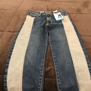 High Rise Vintage Slim Levis Jeans